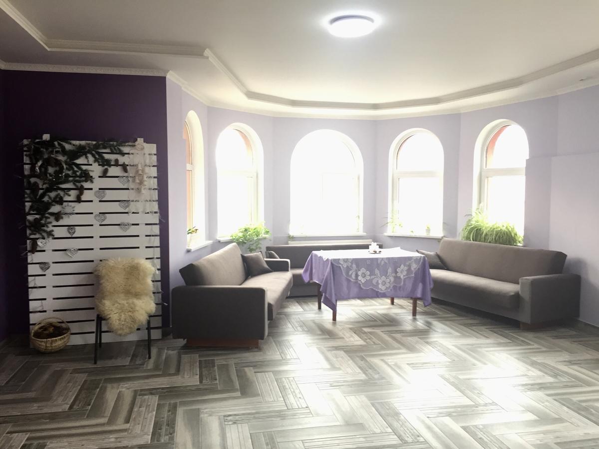 Franc Hotel Yasinia Bagian luar foto